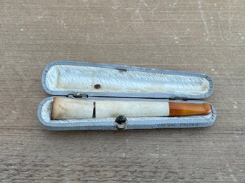 VINTAGE VALODI-TAJTEK CIGARETTE CIGAR HOLDER WITH ORIGINAL CASE