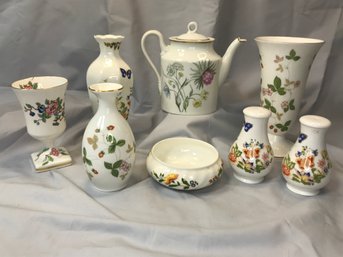 8 Pieces Of Wonderful European Porcelain / China AYNSLEY Pembroke WEDGWOOD Strawberry RICHARD GINORI Primavera