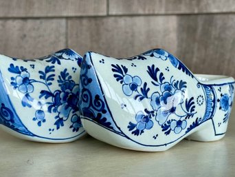 Pair Of 1950s Royal Delft Decorative Porcelain Wooden Shoes