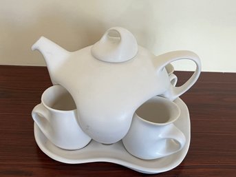 Peter Sanger Ceramic Nesting Tea Pot 4 Cup Set  - Signed