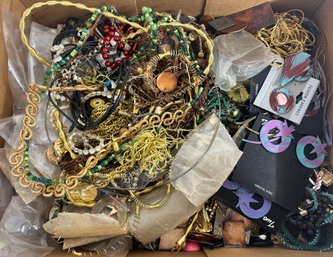 11 Pounds Of Random Jewelry Parts