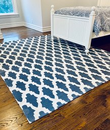 Contemporary Blue & White Cotton Carpet 8 X 10