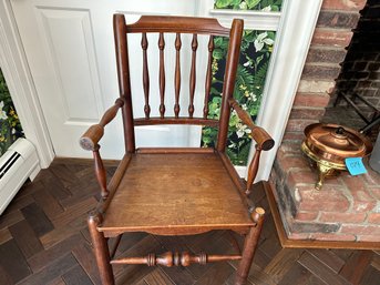 Side Chair With Arms