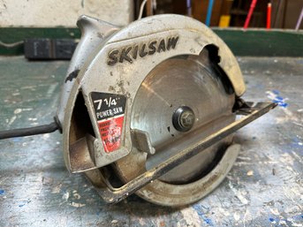 Skilsaw Circular Saw