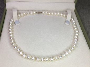 Fabulous Genuine Cultured Freshwater Bright White Pearl Necklace - VERY Round VERY Similar & VERY Even Pearls