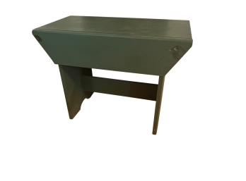 Small Painted Shaker Bench With Green Finish