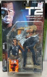 Terminator 2 Judgement Day ~ NEW SEALED IN PACKAGE ~ 2001 ~T-1000 ~