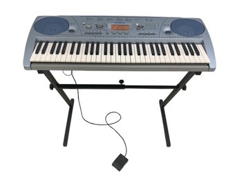 Yamaha PSR-273 Portable Keyboard