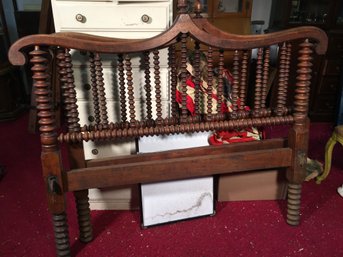 Antique Bed Parts - Early Maple Bed / Rails And Jenny Lind Style Bed With Large Acorn Finials - Project