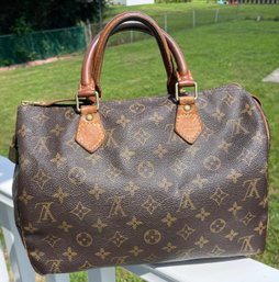 AUTHENTIC April 2000 Louis Vuitton Monogram Speedy 30 Handbag W/padlock & 2 Keys (read Description)