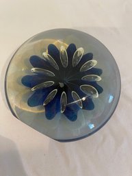 Vintage Robert Eickholt Signed Hand Blown Glass Sea Anemone Paperweight