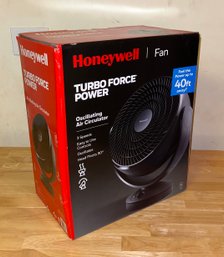 Sealed New In Box Honeywell Turbo Force Power Fan