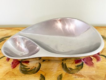 A VIntage Mid Century Modern Serving Platter No. 560, 1956