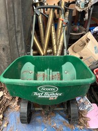 Scott's Turf Builder Broadcast Spreader