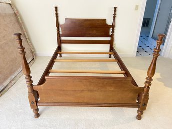 Antique Mahogany Four Poster Full Size Bed