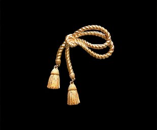 Large Rope With Dangle Tassels Brooch/pin