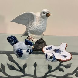 A Collection Of 3 Porcelain Birds - Salt Shaker