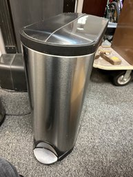 Simple Human Trash Can