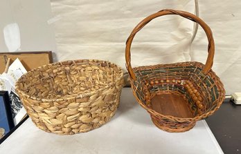 Vintage Multicolour Hand Made Wicker Basket With Hand Twist, Round Basket With Handles On Sides.   RC - D4