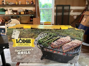 Lodge Cast Iron Sportsman's Grill New In Box