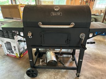 Dyna-glo Grill & Smoker