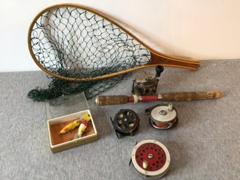 Fishing Accessories Lot