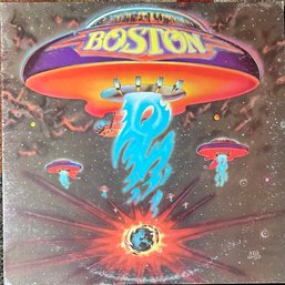 BOSTON- 1976 SELF TITLED LP 'MORE THAN A FEELING' PE 34188 - RECORD VERY GOOD