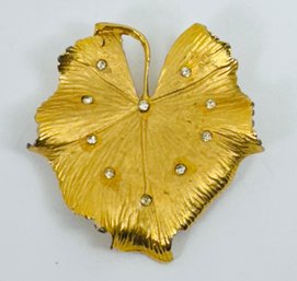 CORO GOLD TONE RHINESTONE LEAF BROOCH