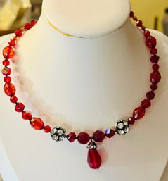 FESTIVE VINTAGE RED AURORA AND WHITE RHINESTONE DROP COLLAR NECKLACE