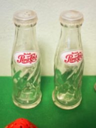 Vtg Pepsi Glass Mini Bottle Salt & Pepper Shakers