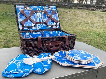 A Luxe Picnic Basket