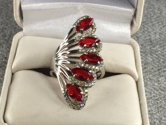 Fabulous Brand New Sterling Silver / 925 Peacock Ring With Garnets - VERY PRETTY RING ! - Never Worn !
