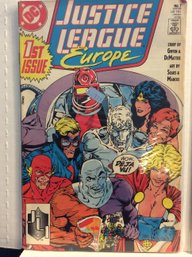 April 1989 DC Comics Justice League Europe 1st Issue - M