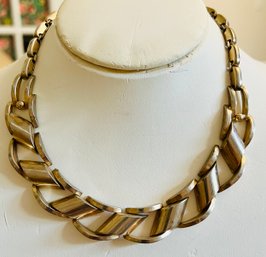 VINTAGE SIGNED KRAMER GOLD TONE CHOKER NECKLACE