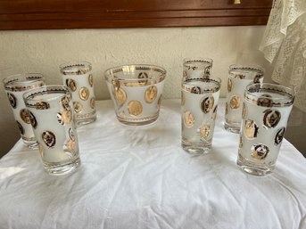 Vintage Reeves MCM Frosted 22 K Gold Crown & Laurel Wreath Pattern Tumblers & Ice Bucket