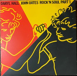 HALL & OATES - Rock N Soul Pt 1  - CPL14858 LP Vinyl- VERY GOOD CONDITION -  W/ Poster