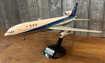 Lockeed L-1011 Tristar Model Plane