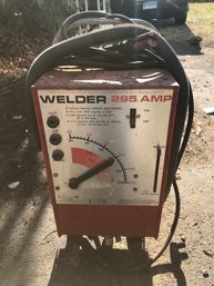 Solar Welder 295 AMP