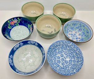 7 Japanese Bowls In 2 Styles, Never Used
