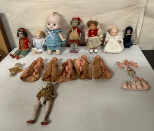 Small Baby Dolls, Beautiful Huge Collection Of Vintage Dolls With Different Style Of Dress And Shapes. Kat-e2