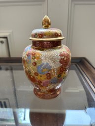 Stunning Chinese Vase Urn Multicolor!!!