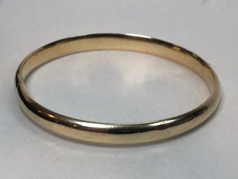 Wonderful 14K Yellow Gold Bangle Bracelet - Tested As 14K - 5.7 Dwt Ot 8/7 Grams - Very Pretty Bracelet !