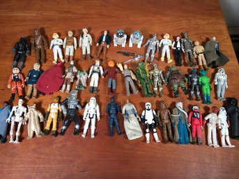 HUGE Vintage Star Wars Action Figure Lot - 40 PIECES ! - Seem To Be In Great Overall Condition - AMAZING !