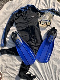 Warm Water Skin Diving Suit With Fins And 2 Masks