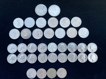 Us Coin Lot: 18 Bicentennial Quarters, 2 Ben Franklin Halves , 13 Susan B Anthony Dollars, 4 Quarters