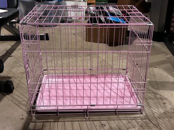 Light Pink Folding Dog Crate For Small Breeds                      (basement)