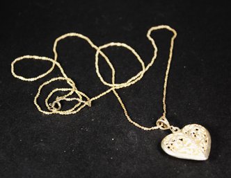 30' Sterling Silver Fancy Chain Having Filigree Heart Sterling Silver Pendant