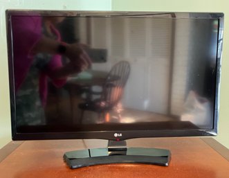 LG 24LF454B Tabletop TV, 2020