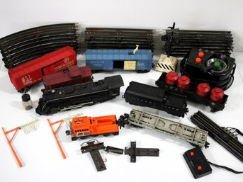 Lionel Train Set With 646 Loco, 2046w Whistle Tender, Wabash 3424 Walking Brakeman, Transformer, Track & More