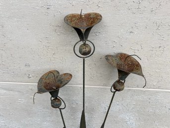 Garden Decor: Triple Calla Lily Stake With Little Bells